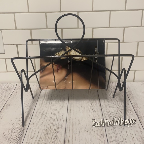 Vintage Retro Mid Century Metal Magazine Rack Stand Decor - Picture 5 of 6